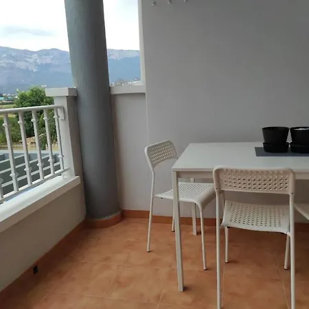 Апартаменты Casa Lilia Con Piscina Y Garaje Дения