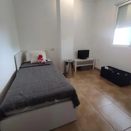 Casa Lilia Con Piscina Y Garaje Апартаменты